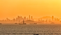 游歷盲人國、巨人島與平面國，借由幻想理解我們身處的世界