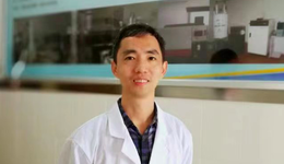 一位大學(xué)教授“團(tuán)長(zhǎng)”和他22頁(yè)的團(tuán)購(gòu)指南|?上海戰(zhàn)疫