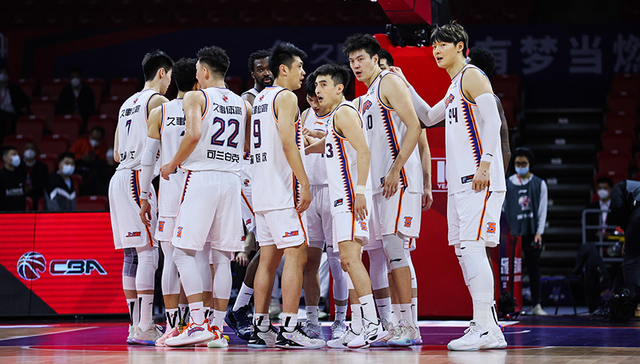 CBA上海男篮四强收官，久事体育运作三年进步明显