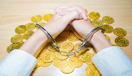 董高监密集辞职、23个银行账户8749万元资金被冻结，奇信股份将被ST