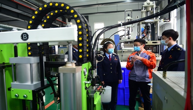 发改委：加大助企纾困力度，确保扶持措施传导至市场主体