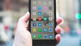 App膨胀十年：手机“空间杀手”的诞生