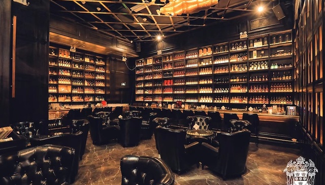 格兰父子私藏酒窖深圳开幕，打造威士忌爱好者的精品“图书馆”