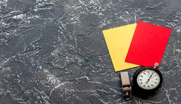 【评论】“顶板、核按钮”等扰动市场，监管不可缺位