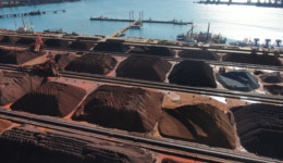 三大矿出货量都下滑了，铁矿石价格要涨？