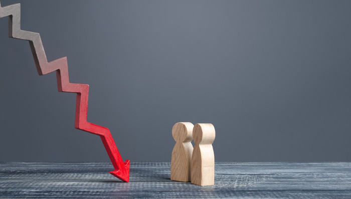 被格兰仕收购第一年，惠而浦2021年亏损扩大293%至5.89亿元