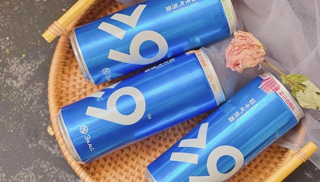 气泡酒品牌大于等于九完成A轮融资，瑞幸控股股东领投