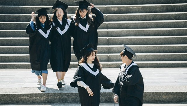 应届毕业生人数首破千万，人工智能跃升至高薪职位榜首