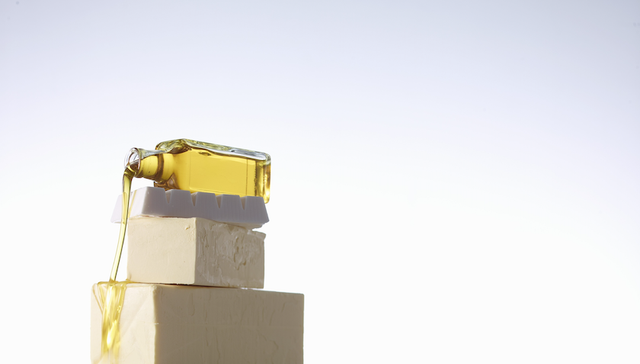 印尼宣布暂停棕榈油出口，从方便面到洗发水都将涨价？