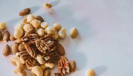 三只松鼠坚果“攻心计”，押注下一个十年