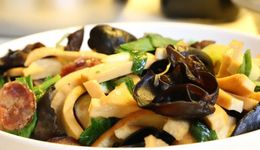 預(yù)制菜出海：吃著國(guó)內(nèi)的，看著國(guó)外的