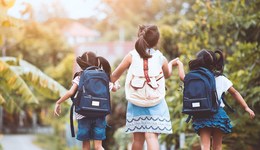 直通部委 | 教育部要求假期精準掌握師生出行去向 去年廣電行業(yè)總收入首破1萬億