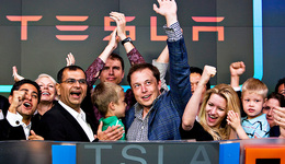 【图集】 440亿美元收购Twitter：镜头下，马斯克与他的“商业帝国”