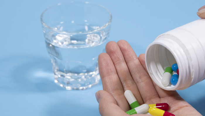 上海，疫情，防疫，药品,饿了么,百联,第一医药,配送