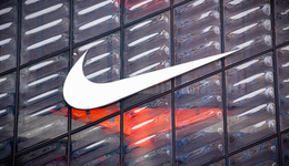 安踏李宁们如何打破被耐克支配的宿命