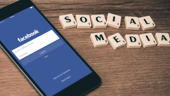 Meta,广告收入,股价