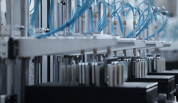 手机市场持续低迷，荣耀却称仍在加单，正冲击海外市场