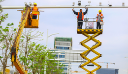 中央释放全面加强基建信号，突出保障国家安全