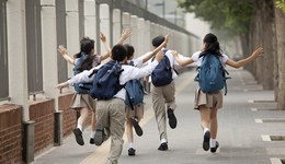 直通部委 | 教育部：“五一”假期非必要不離校 衛(wèi)健委：4月以來本土感染者逾55萬例