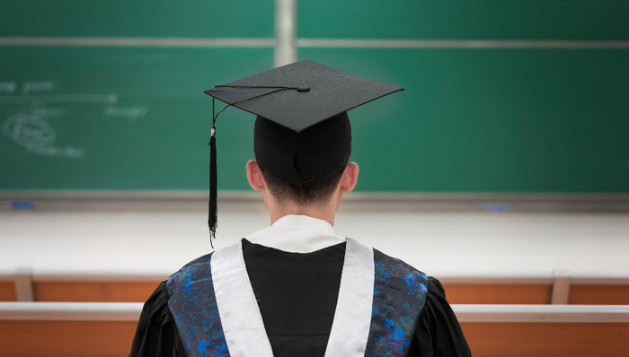 2022年中国高校毕业生首破千万，多渠道多举措应对“就业难”