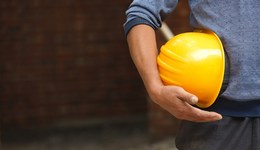 2021年中國農(nóng)民工總量增至2.92億，50歲以上占比超四成