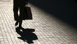 隱瞞行程致山西兩市4000余人被隔離，呼市一銷售員被立案?jìng)刹? class=