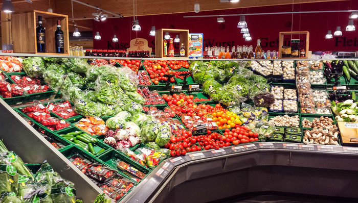 上海，疫情，防控，浦东，物资,商超,便利店,前置仓,电商,药店