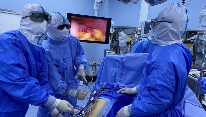 上海疫情，疫情防控，东方医院,外卖员,急诊