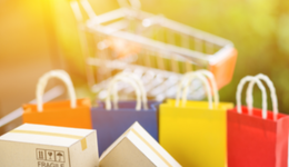 37岁中国码农创立的SHEIN凭什么能顶2个拼多多？