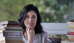 我们不能陷入遗忘，但也不能陷入渴望过去辉煌的虚假怀旧 | 专访