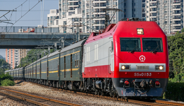 内地与香港直通车或面临永久停运，百年城际将驶进历史