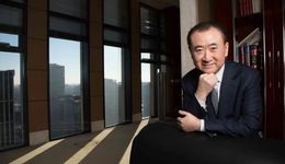 王健林：断臂轻身返牌桌