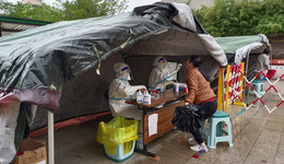 鄭州大學(xué)發(fā)現(xiàn)11名學(xué)生感染，已暫停校內(nèi)人員流動(dòng)