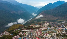 【專訪】倪鵬飛：培育專業(yè)功能縣城一定要市場主導