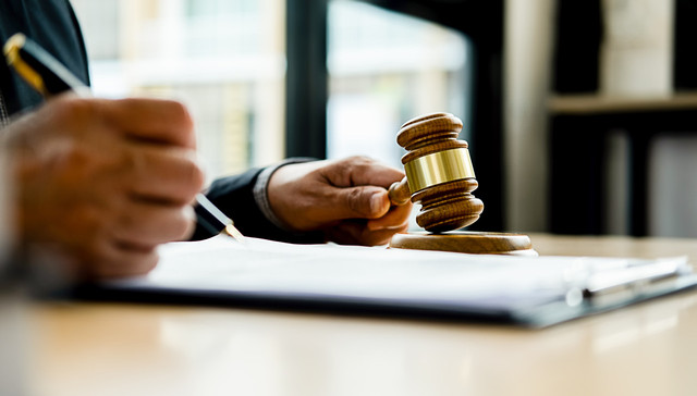 河南消协诉辛巴燕窝案今日开庭，各方表示愿意接受调解