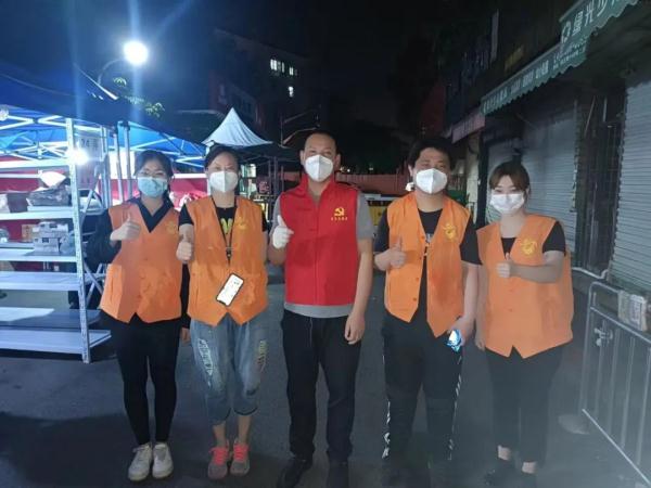 这位退伍“老班长”,为啥强调自己是“自愿者”