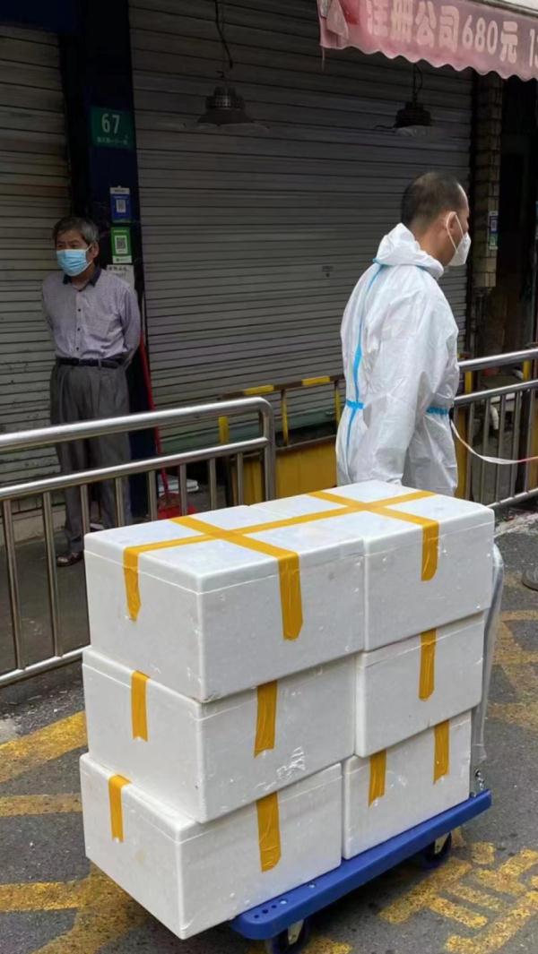 这位退伍“老班长”,为啥强调自己是“自愿者”