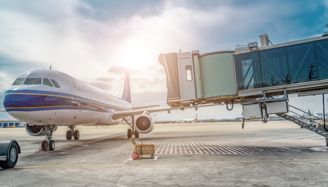 亏损,空难,机场,客运运力