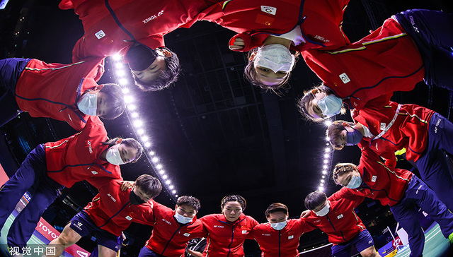 尤伯杯决赛鏖战七小时，中国羽毛球女队憾负韩国队