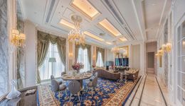 成龙代言，杭州两千万起的豪华公寓还是不好卖，老板曾因“问题蜂胶”被曝光