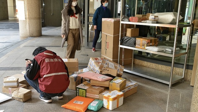 上海快递业继续打通堵点，又有7家企业获准复工