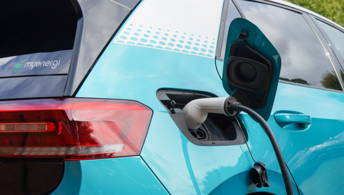 营收,新能源车,原材料