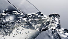 郎酒：搞不定的上市，追不上的茅台