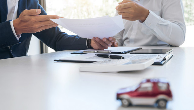 保险中介机构业绩大滑坡！新三板10家挂牌公司九成营收下降，向寿险艰难转型