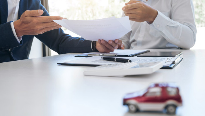 保险中介机构业绩大滑坡！新三板10家挂牌公司九成营收下降，向寿险艰难转型