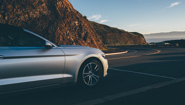 汽车消费,汽车板块,华西证券,双积分,交易活跃性,中原证券,乘用车销量,汽车行业,汽车销量,汽车产销