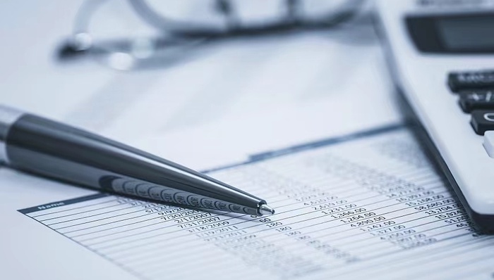 五大险企前4月保费收入1.17万亿元，“老大哥”中国人寿同比增速下降2.69%