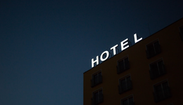 酒店“猛撲”抖音團購