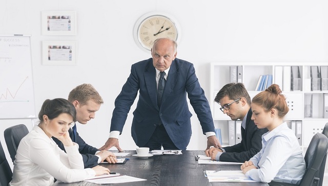 批评,头脑风暴,创造力,环境