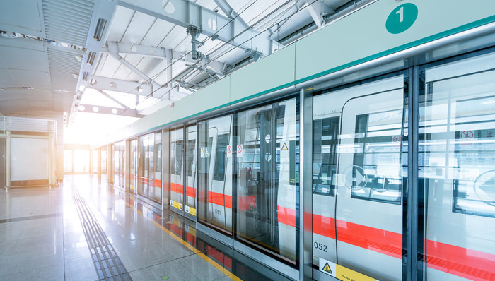 上海，疫情，核酸，地铁，交通,恢复运营